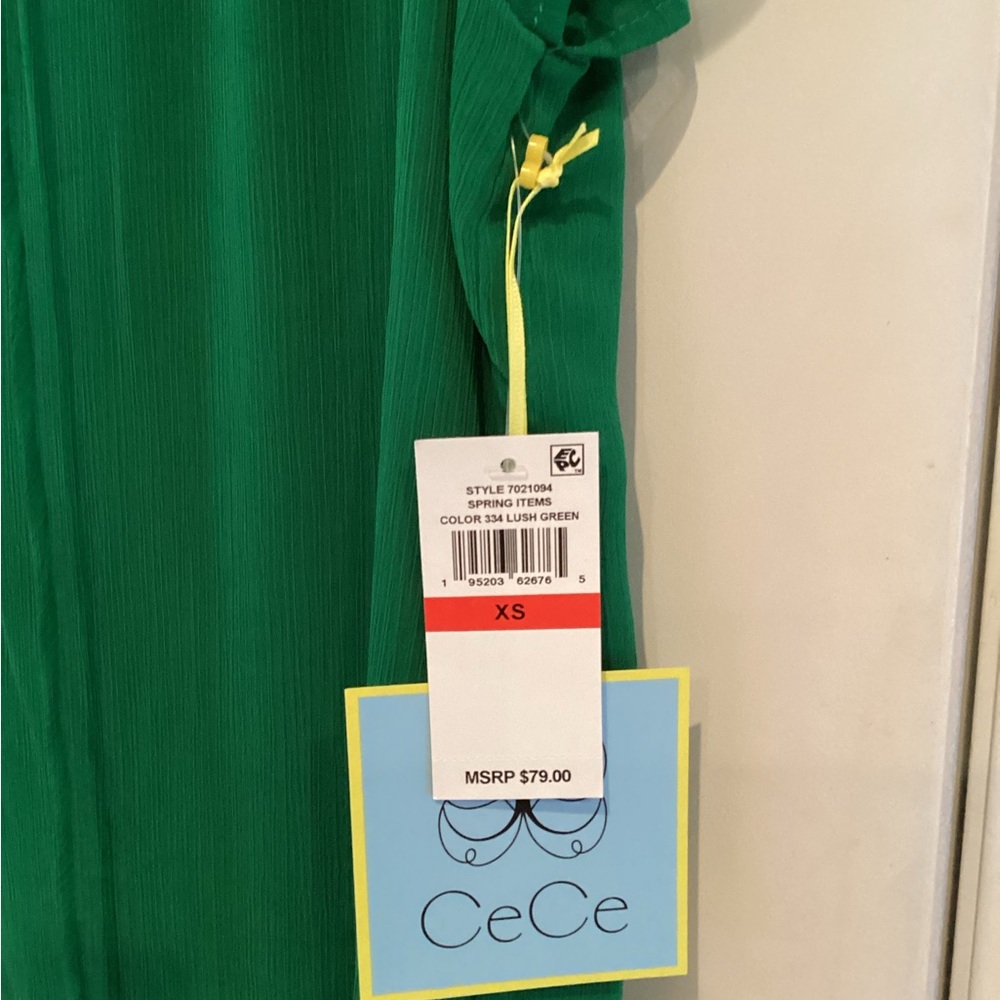 CeCe Green Ruffle Sleeve Top - Picture 6 of 7
